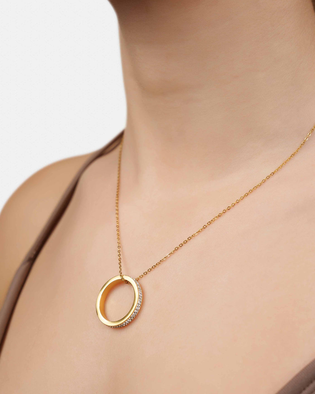 Circle Necklace