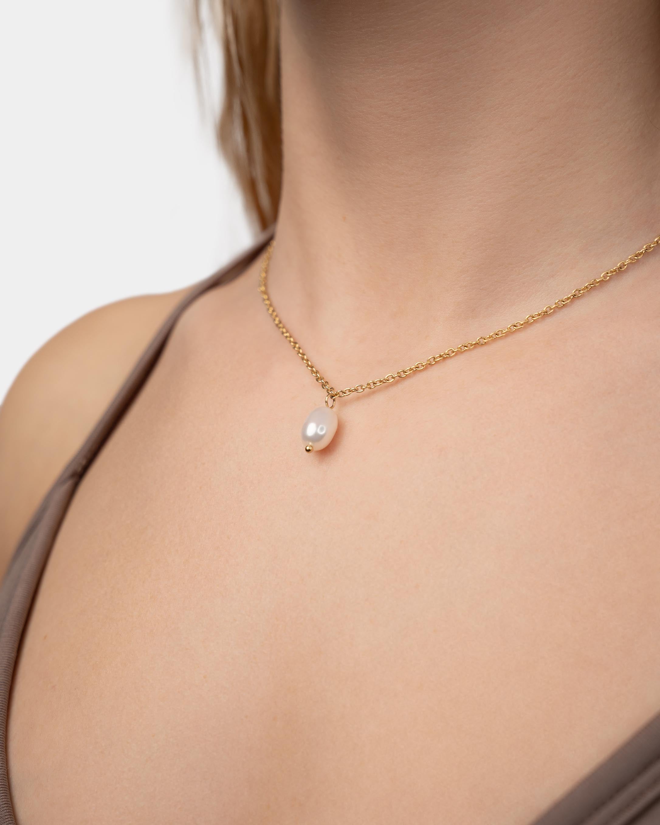 Clear Necklace  Pre-order NOW (-15%)